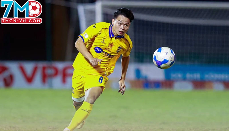 Tương lai đầy triển vọng của cầu thủ Văn Cường Tương lai đầy triển vọng của cầu thủ Văn Cường